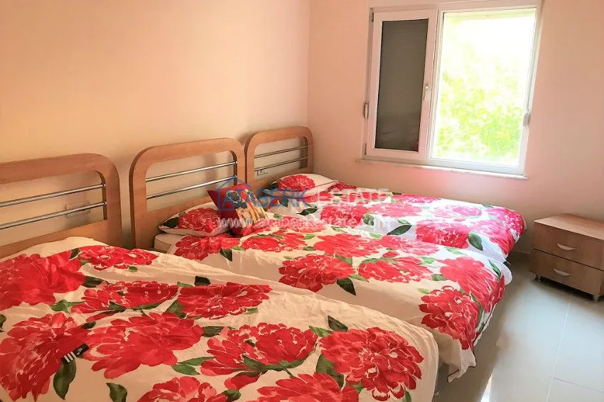 Приобрести Трехкомнатная квартира в популярном европейском районе Оба. 6 