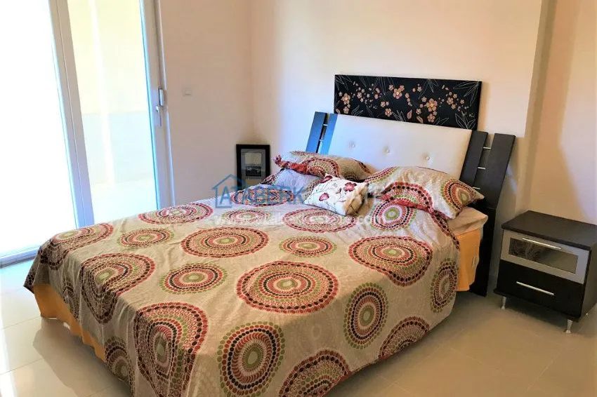 Приобрести Трехкомнатная квартира в популярном европейском районе Оба. 14 