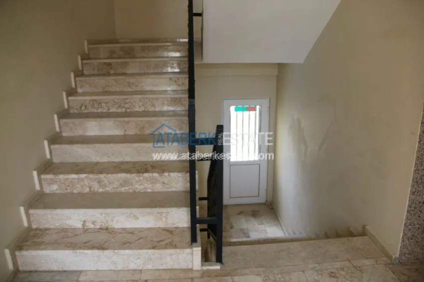 Приобрести Апартаменты 3+1 в уютном жилом комплексе с бассейном 32 