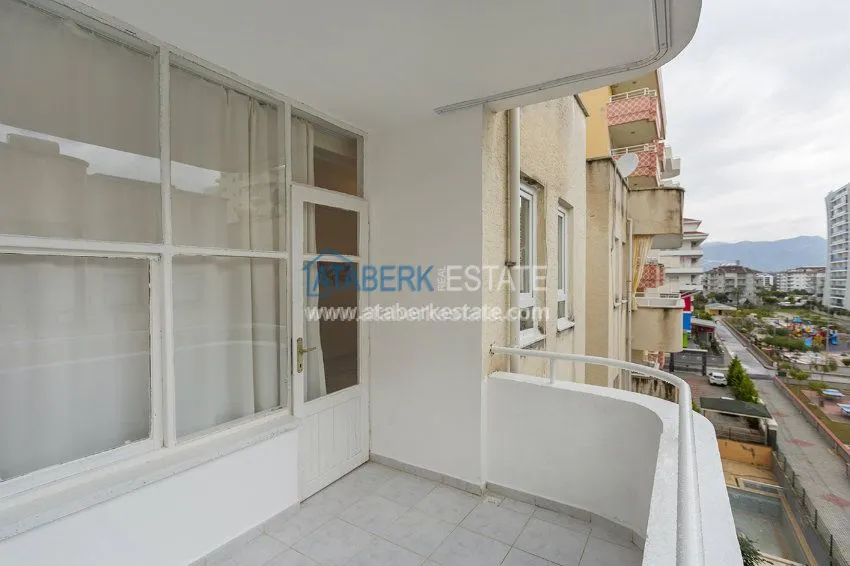 Приобрести Трехкомнатная квартира в Махмутларе 16 