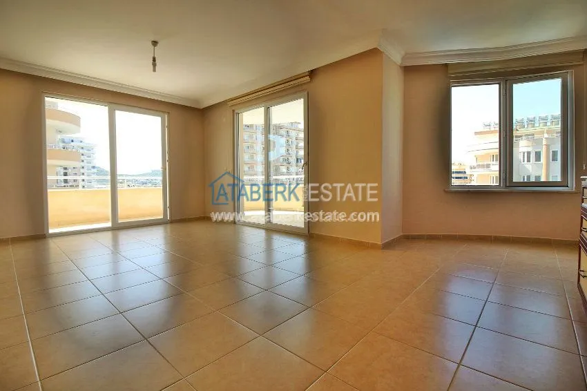 Приобрести Просторная квартира 2+1 с видом на море от собственника в Махмутларе 1 