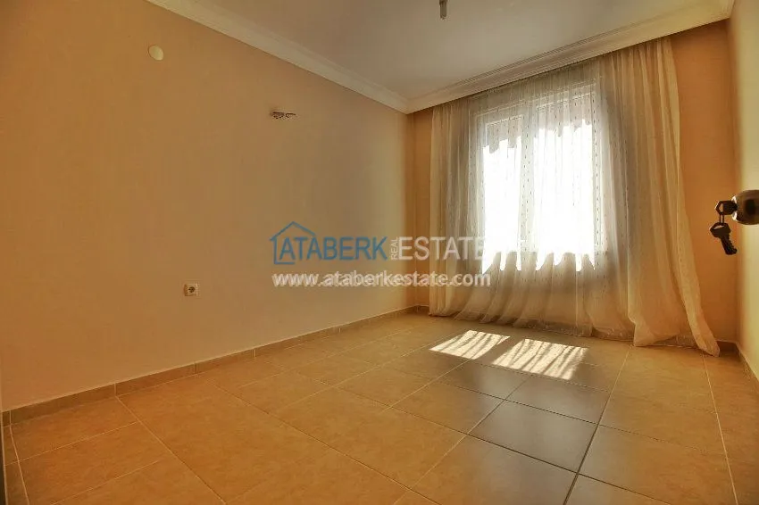 Приобрести Просторная квартира 2+1 с видом на море от собственника в Махмутларе 16 