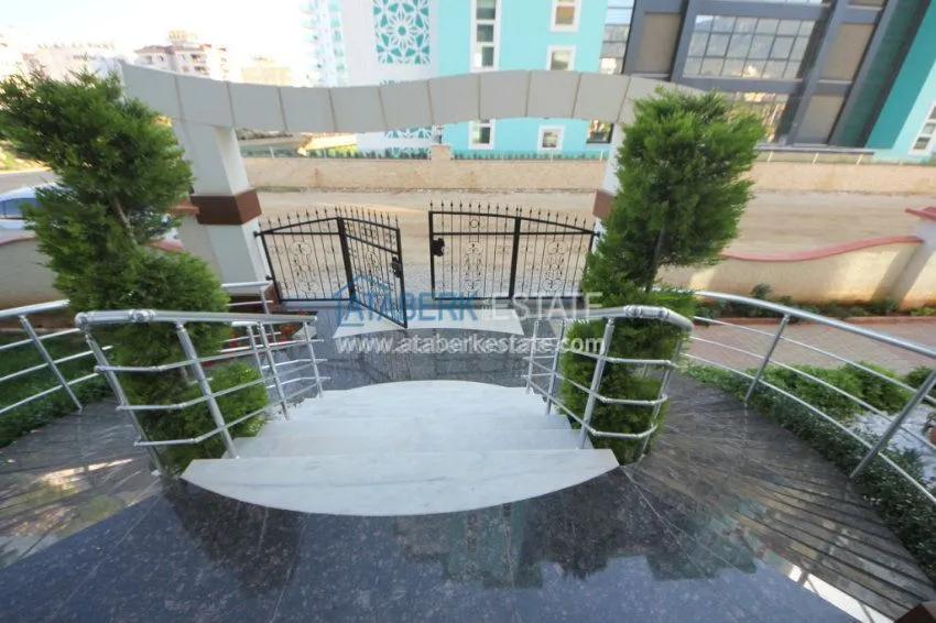 Приобрести Апартаменты 1+1 в  современном комплексе от надежного застройщика в районе Махмутлар 24 