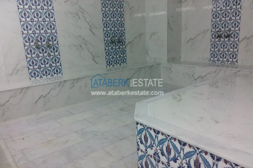 Приобрести Комплекс у пляжа Клеопатры с высоким потенциалом для сдачи в аренду 1 