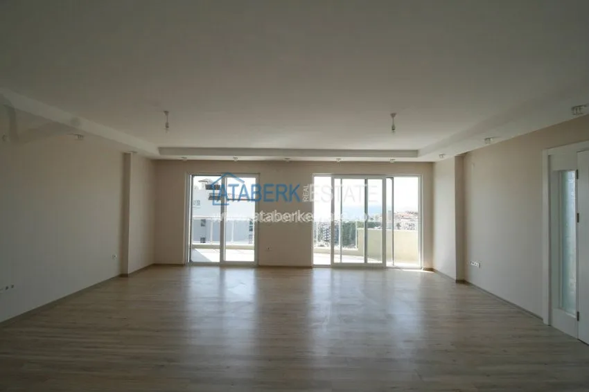 Приобрести Просторный Дуплекс 5+1 в Джикджилли 10 