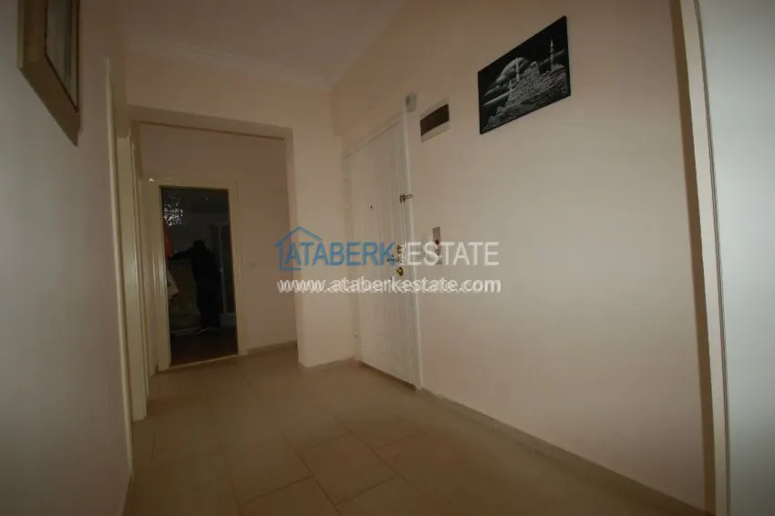 Приобрести Меблированная трехкомнатная квартира в комплексе с бассейном в Алании, 120 м2 14 