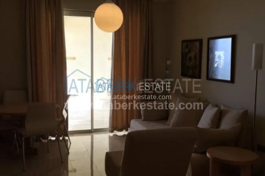 Приобрести Сдается в аренду трехкомнатная квартира с прекрасным видом на территории знаменитого комплекса 11 