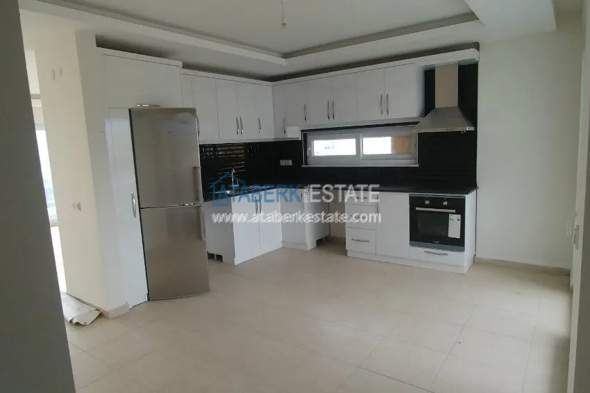 Приобрести Двухуровневая квартира с открытым видом на море в районе Кестель 18 