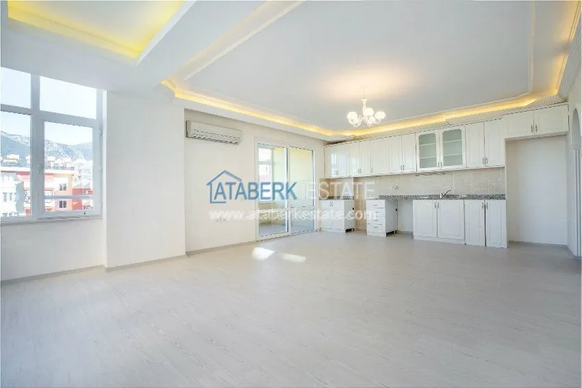 Приобрести Трехкомнатная квартира с видом на Средиземное море. 8 