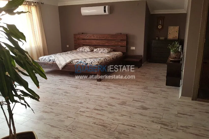 Приобрести Вилла со своим участком земли, с мебелью и техникой, ждет своего хозяина! 34 