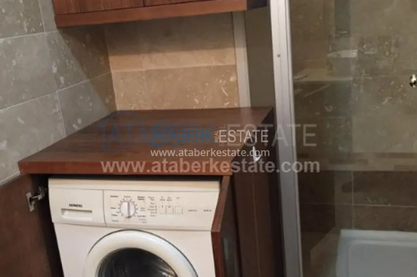 Приобрести Сдается в аренду трехкомнатная квартира с прекрасным видом на территории знаменитого комплекса 17 