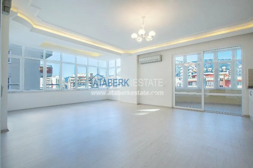 Приобрести Трехкомнатная квартира с видом на Средиземное море. 11 