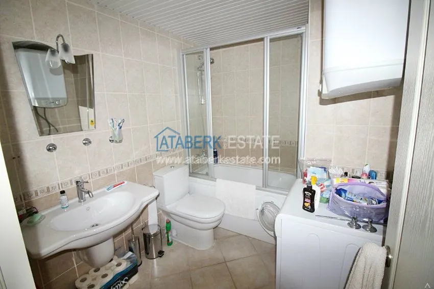 Приобрести Меблированная 2+1 с прямым видом на море от собственника в 50м от пляжа 1 