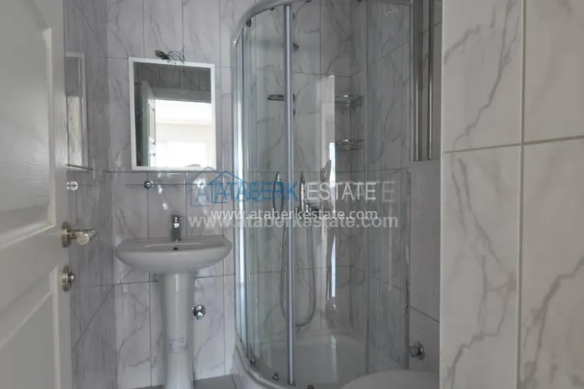 Приобрести Просторная квартира с тремя спальнями и отдельной кухней 1