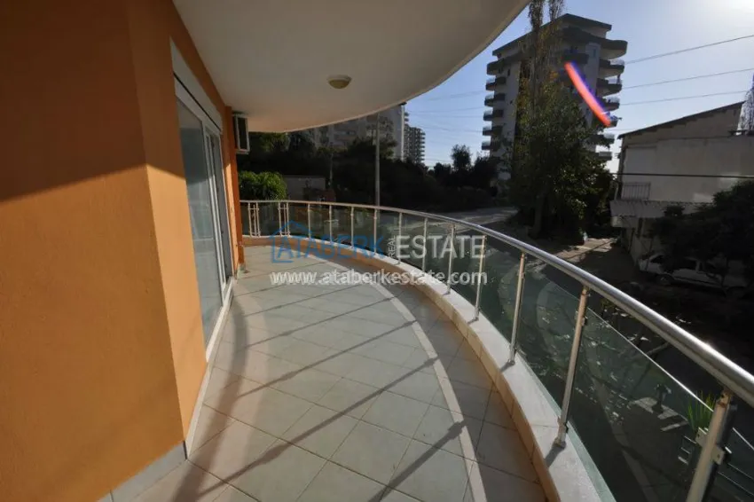 Приобрести В Махмутларе меблированная трехкомнатная квартира. 13 