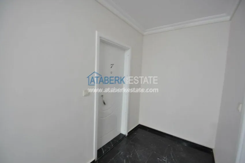 Приобрести Трехкомнатная квартира на первой линии от моря 1