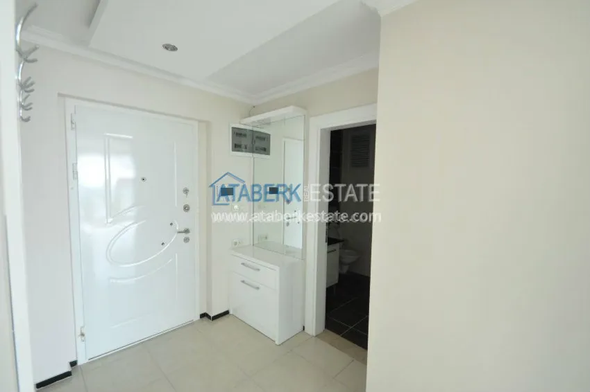 Приобрести Трехкомнатная квартира на первой линии от моря 4