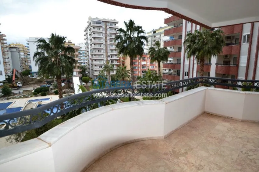 Приобрести Апартаменты 2+1 в жилом комплексе района Махмутлар 5 