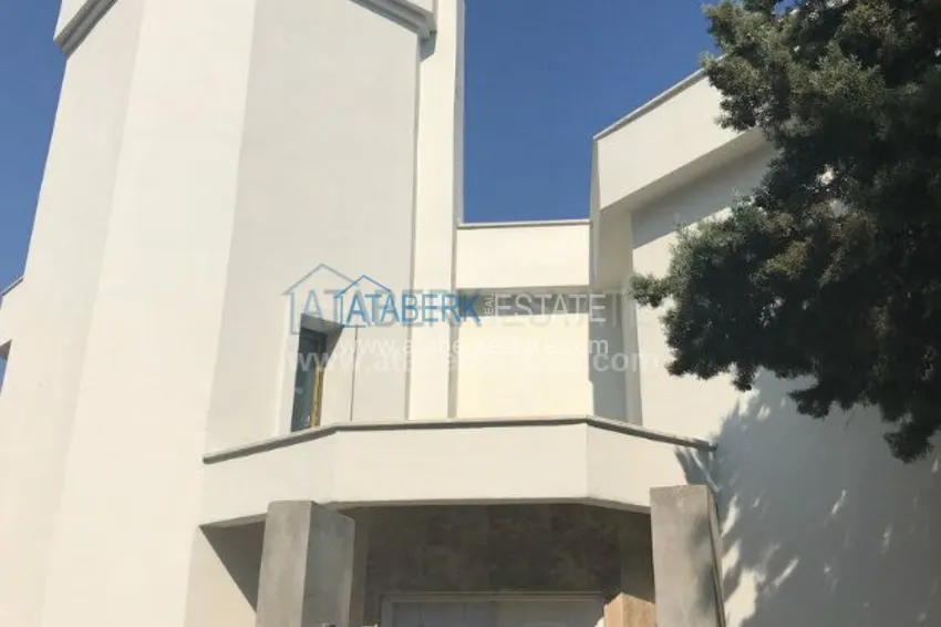 Приватная вилла для любителей яхтинга! 4 