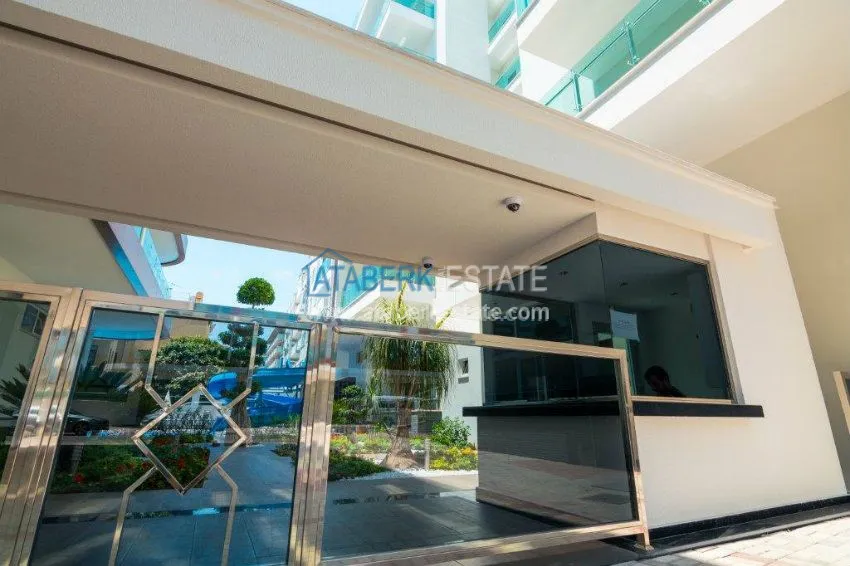 Апартаменты в центре Алании у пляжа Клеопатры 11 