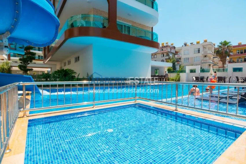 Апартаменты в центре Алании у пляжа Клеопатры 36 