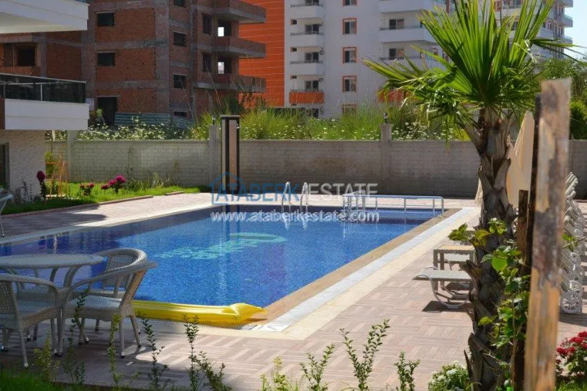 Квартиры с качественной отделкой в комплексе с зимним бассейном 9