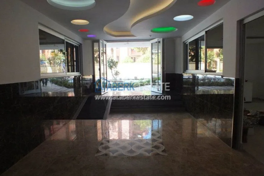 Квартиры с качественной отделкой в комплексе с зимним бассейном 12