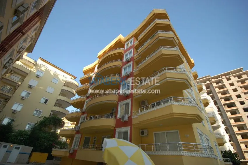 Меблированная трехкомнатная квартира в комплексе с бассейном в Алании, 120 м2 2 