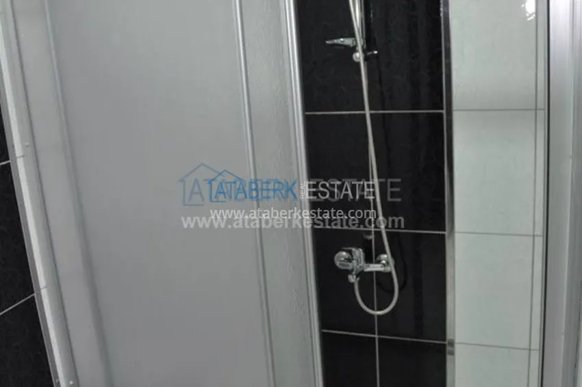 Квартира в комплексе на первой береговой линии в центре Алании 2 