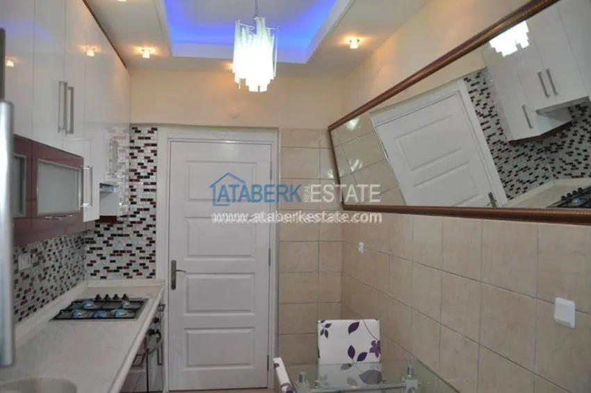 Квартира в комплексе на первой береговой линии в центре Алании 4 