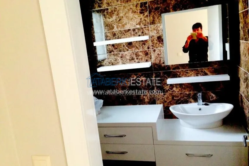 Дом с территорией в Чешме в престижном районе 8