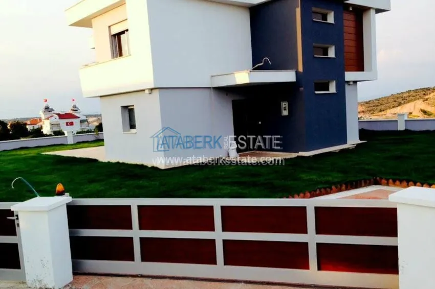 Дом с территорией в Чешме в престижном районе 22