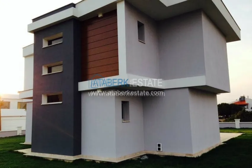 Дом с территорией в Чешме в престижном районе 25