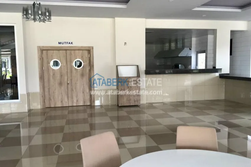 Квартирный комплекс с инфраструктурой отеля 5 звезд недалеко от моря в Алании 6 