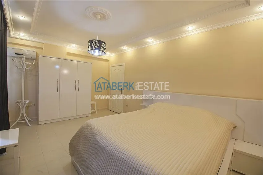 Просторный пентхаус 3+2 в центре Махмутлара 3 