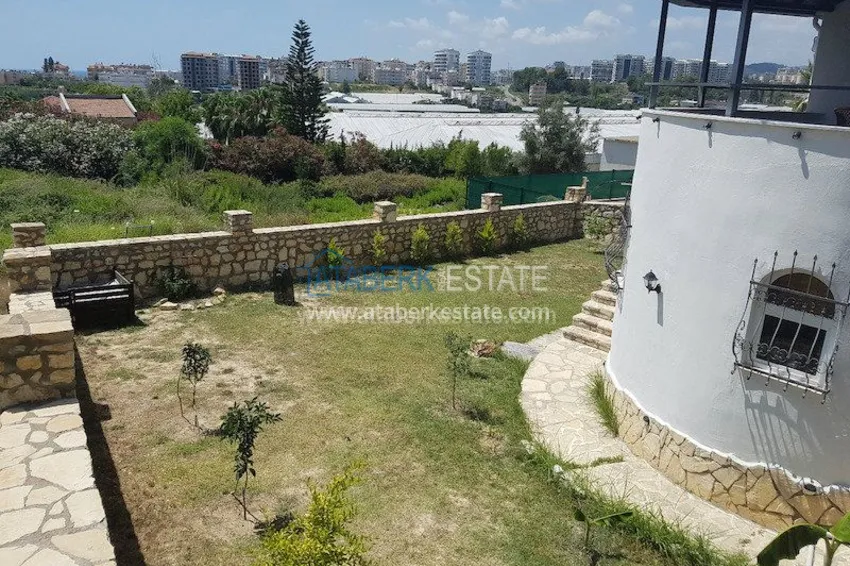 Вилла со своим участком земли, с мебелью и техникой, ждет своего хозяина! 4 