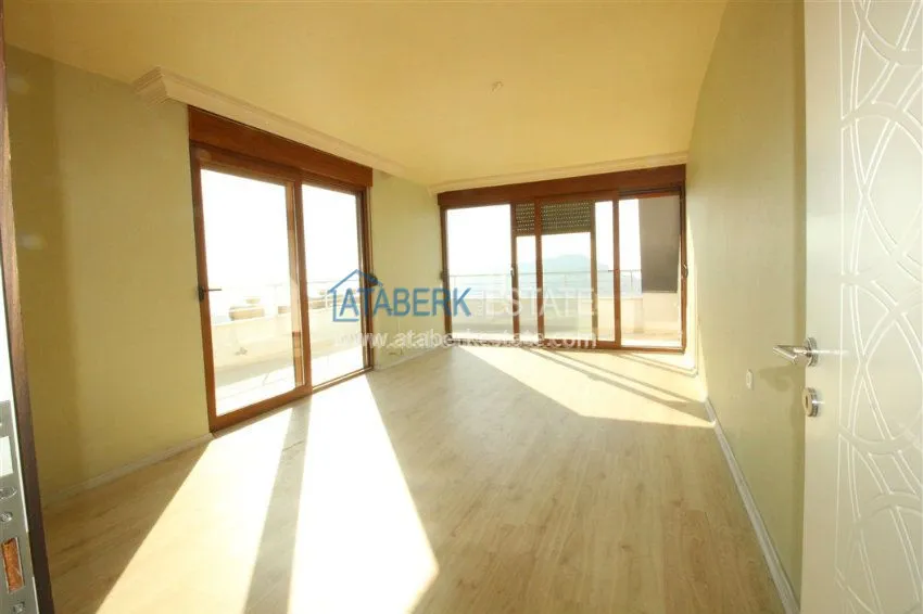 Четырехкомнатная квартира вдалеке от суеты города 13 