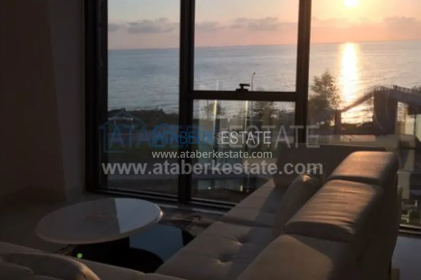 Прекрасные апартаменты в элитном жилом комплексе на первой береговой линии 8