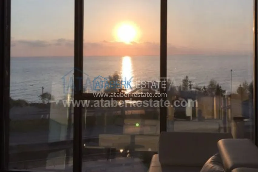 Прекрасные апартаменты в элитном жилом комплексе на первой береговой линии 11