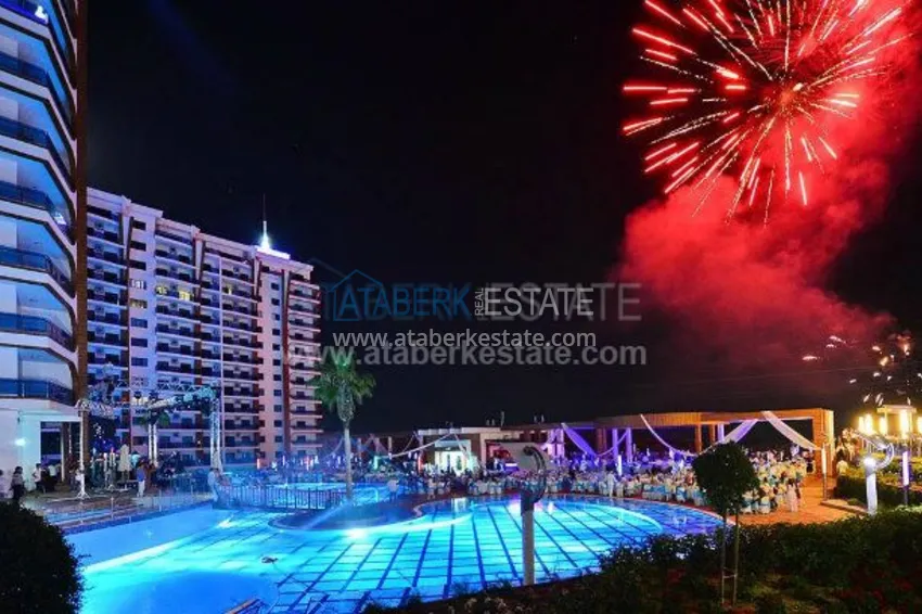 Прекрасные апартаменты в элитном жилом комплексе на первой береговой линии 15