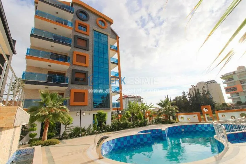 Апартаменты 1+1 в благоустроенном комплексе на первой линии 6 