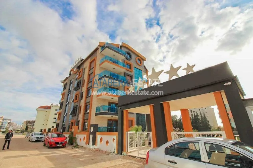 Апартаменты 1+1 в благоустроенном комплексе на первой линии 7 