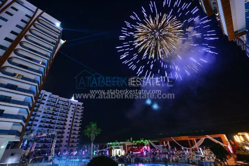 Апартаменты 1+1 в роскошном комплексе в районе Махмутлар 9 