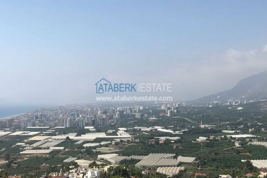 Вилла с садом и потрясающим видом, ждет своего нового владельца! 5 