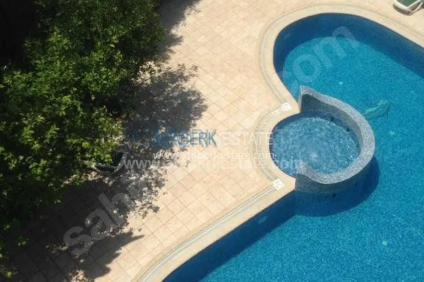 Апартаменты 1+1 в центральном районе города Алании. 2 