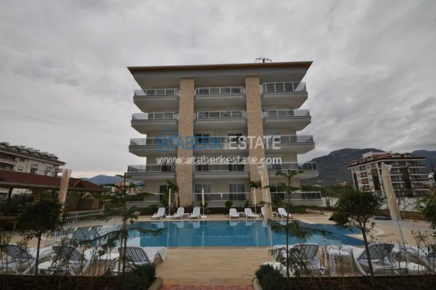 Трехкомнатная квартира на первой линии от моря 4