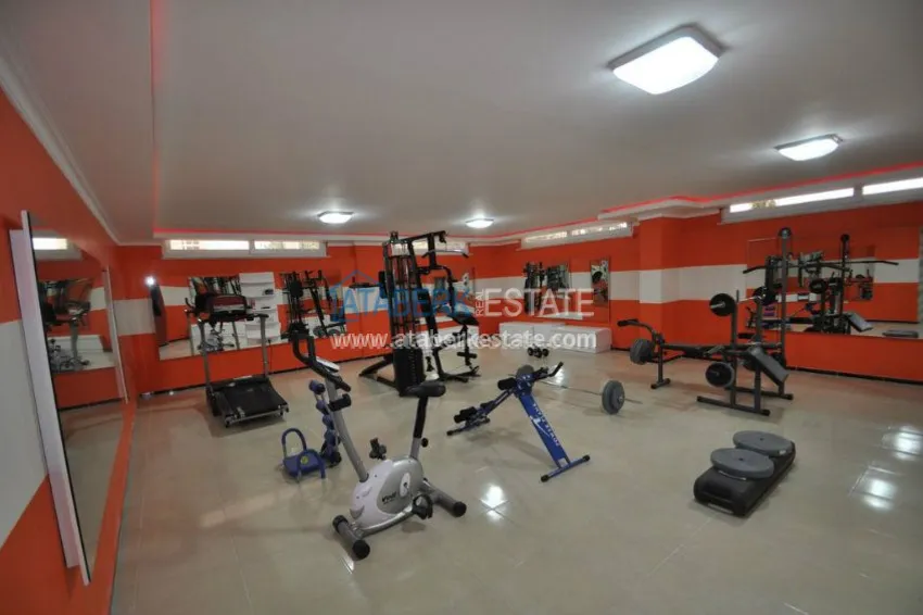 Трехкомнатная квартира на первой линии от моря 7