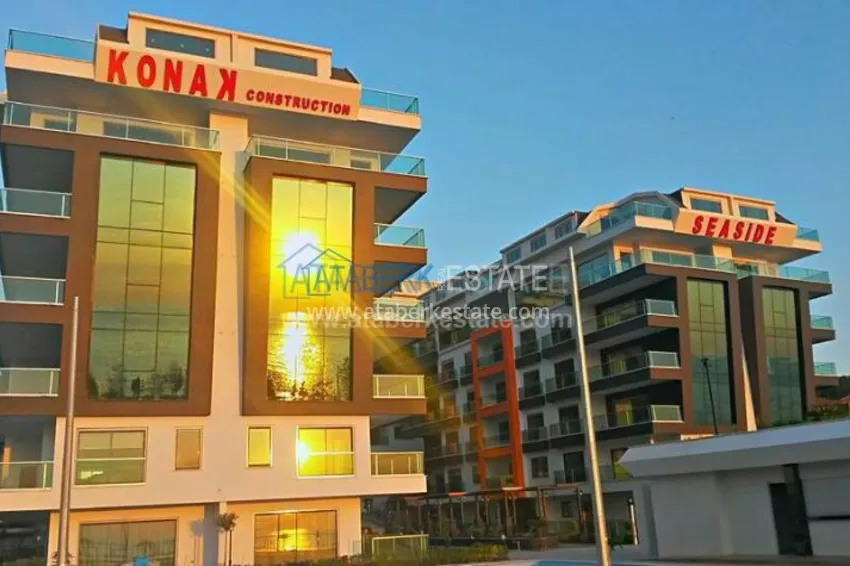 Прекрасные апартаменты в элитном жилом комплексе на первой береговой линии 1