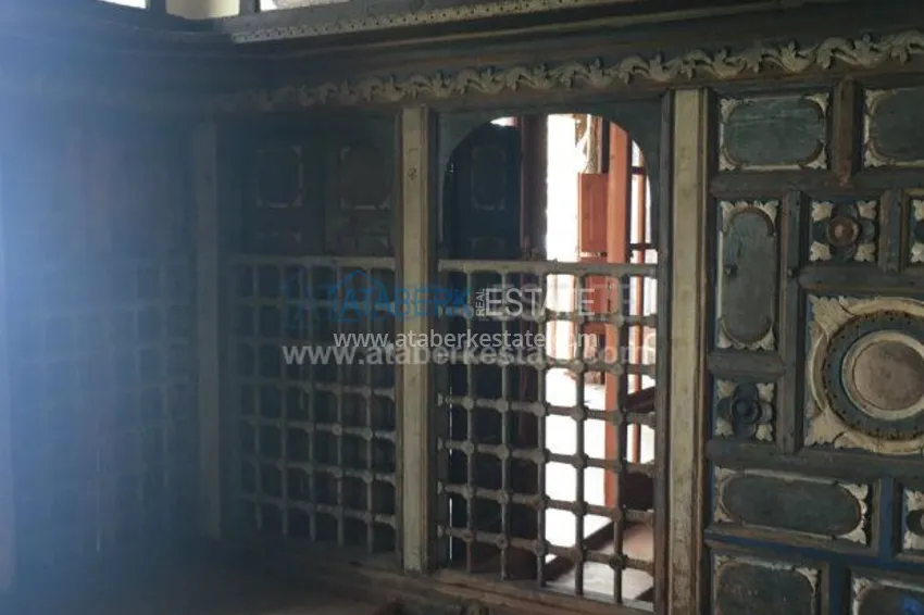 Старинный особняк с потрясающим видом 10 