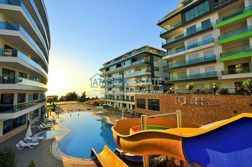 Двухкомнатная квартира в комплексе с крытым бассейном район Каргыджак 8 